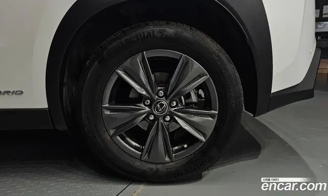 Lexus UX 2019 2.0 АКПП, миниатюра 7 Lexus UX 2019 2.0 АКПП, миниатюра 7