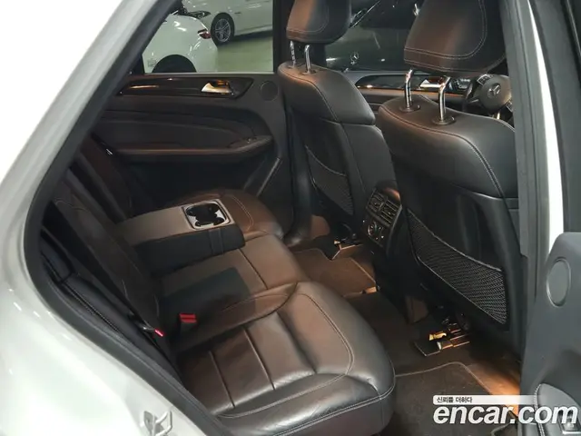 Mercedes-Benz M-Class 2015 2.1 АКПП, миниатюра 7 Mercedes-Benz M-Class 2015 2.1 АКПП, миниатюра 7