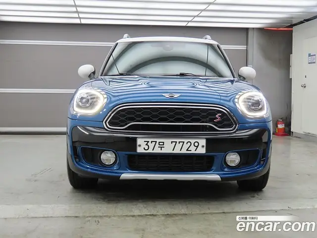 Mini Countryman 2018 2.0 АКПП, миниатюра 2