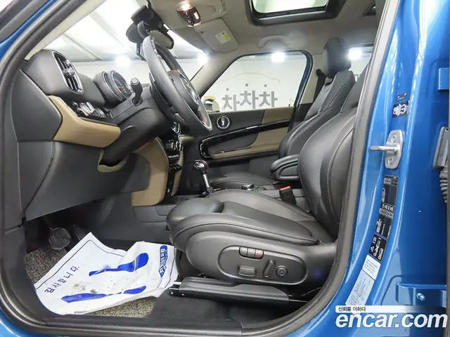 Mini Countryman 2018 2.0 АКПП, миниатюра 5