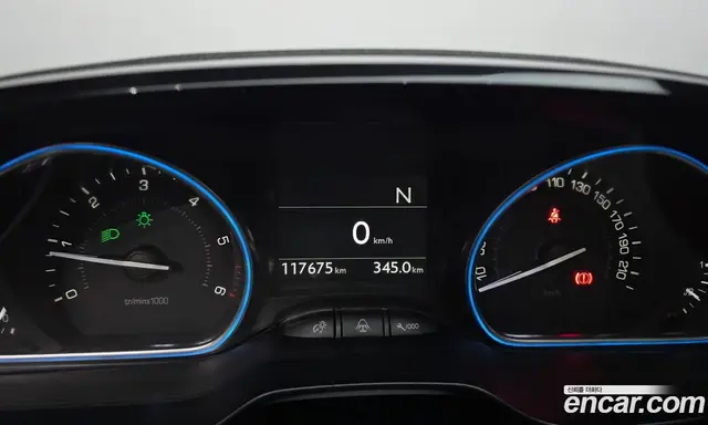 Peugeot 2008 2015 1.6 АКПП, миниатюра 8