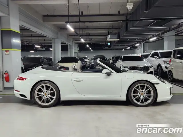 Porsche 911 2017 3.0 АКПП, миниатюра 3