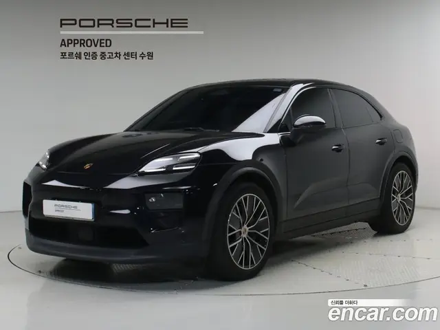 Porsche Macan, 2025, 10 760 км