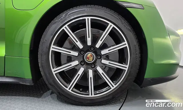 Porsche Taycan 2022 0.1 АКПП, миниатюра 7 Porsche Taycan 2022 0.1 АКПП, миниатюра 7
