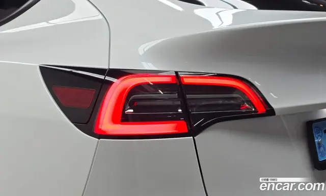 Tesla Model Y 2023 0.2 АКПП, миниатюра 8