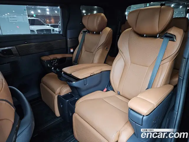 Toyota Alphard 2025 2.5 АКПП, миниатюра 7