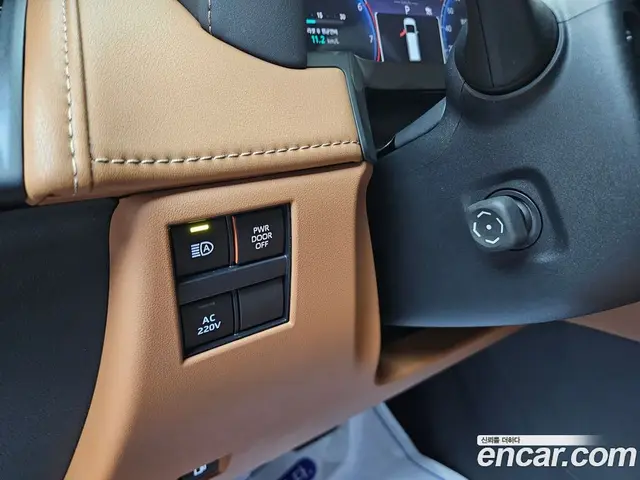 Toyota Alphard 2025 2.5 АКПП, миниатюра 9