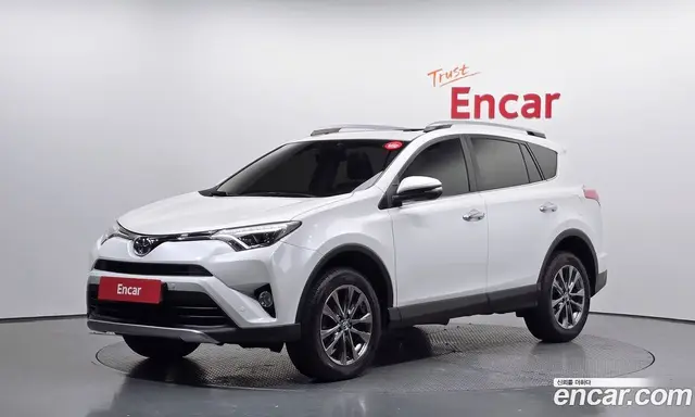 Toyota RAV4, 2018, 100 698 км
