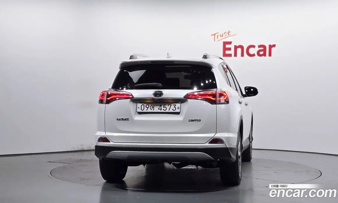 Toyota RAV4 2018 2.5 АКПП, фото 4