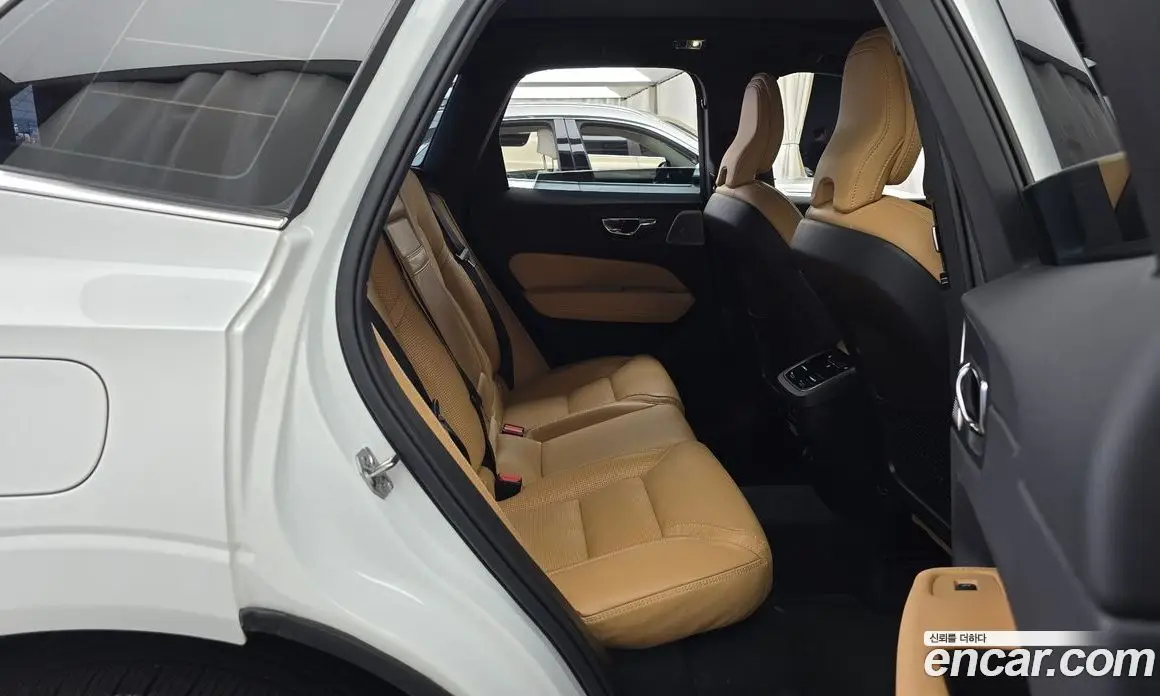 Volvo XC60 2019 2.0 АКПП, фото 17