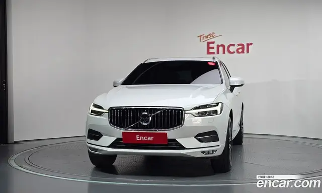 Volvo XC60 2019 2.0 АКПП, миниатюра 3