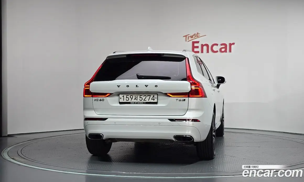 Volvo XC60 2019 2.0 АКПП, фото 4