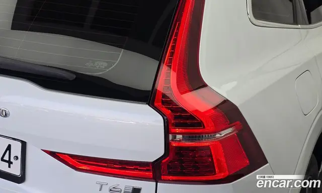 Volvo XC60 2019 2.0 АКПП, миниатюра 9