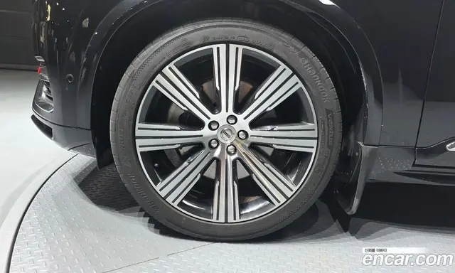 Volvo XC90 2022 2.0 АКПП, миниатюра 4 Volvo XC90 2022 2.0 АКПП, миниатюра 4