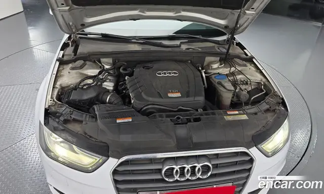 Audi A4 2012 2.0 АКПП, миниатюра 6