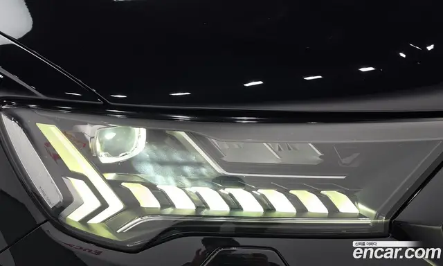 Audi Q7 2021 3.0 АКПП, миниатюра 8