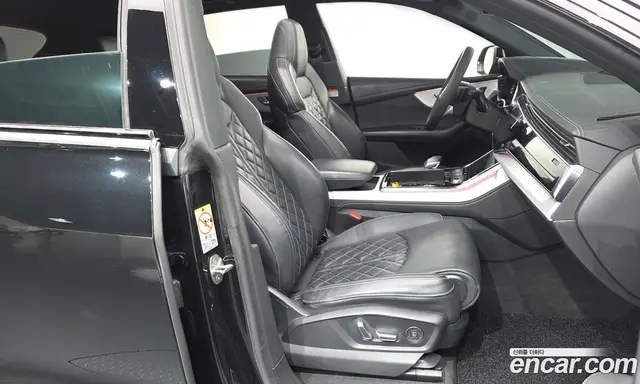 Audi Q8 2023 3.0 АКПП, миниатюра 11