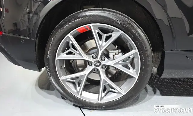 Audi Q8 2023 3.0 АКПП, миниатюра 5