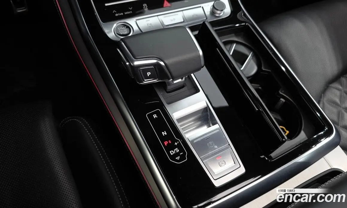 Audi Q8 2023 3.0 АКПП, фото 9