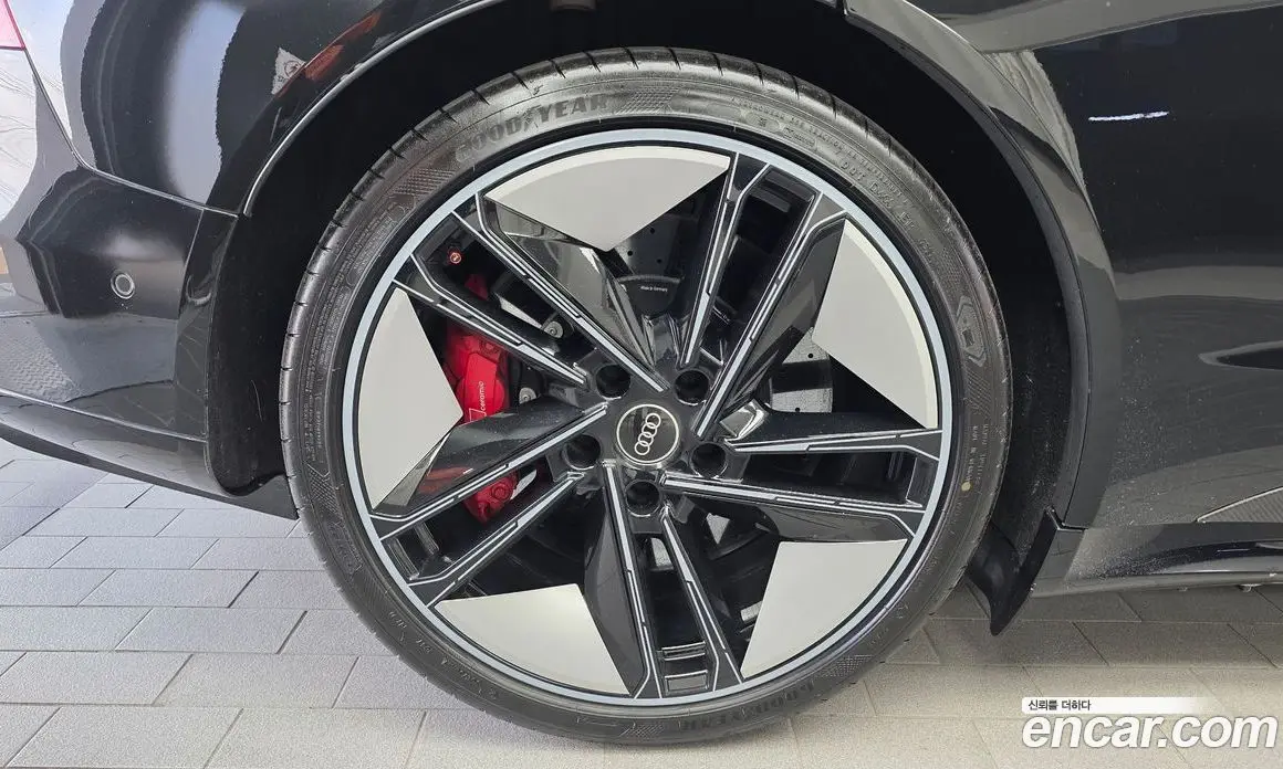 Audi RS e-tron GT 2023 0.1 АКПП, фото 5