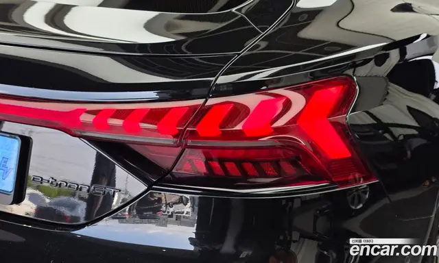 Audi RS e-tron GT 2023 0.1 АКПП, миниатюра 9