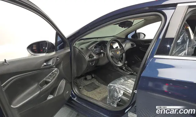 Chevrolet Cruze 2017 1.4 АКПП, миниатюра 10 Chevrolet Cruze 2017 1.4 АКПП, миниатюра 10