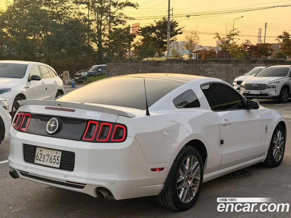 Ford Mustang 2014 3.7 АКПП, фото 5
