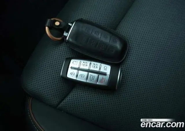 Genesis GV70 2023 2.5 АКПП, миниатюра 8