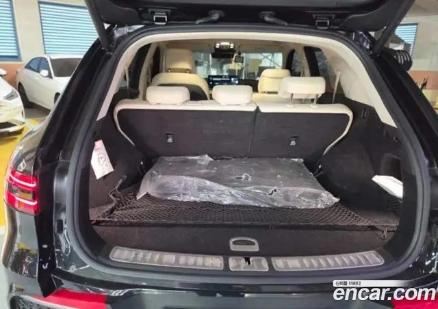 Genesis GV70 2024 2.5 АКПП, миниатюра 9