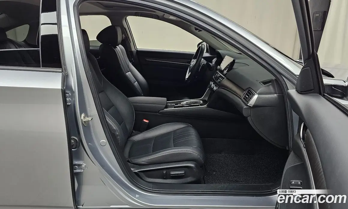 Honda Accord 2019 2.0 АКПП, фото 15