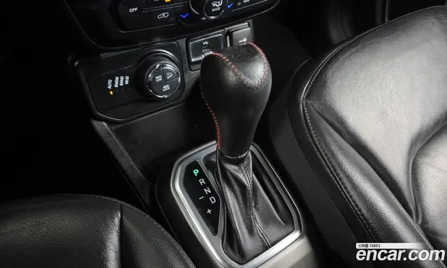 Jeep Renegade 2018 2.0 АКПП, миниатюра 9