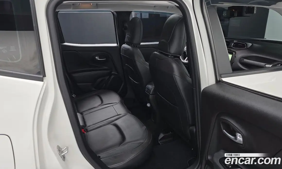 Jeep Renegade 2022 1.3 АКПП, фото 17