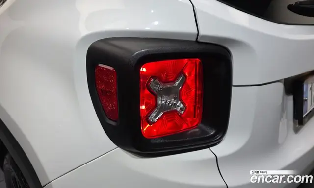 Jeep Renegade 2022 1.3 АКПП, миниатюра 9