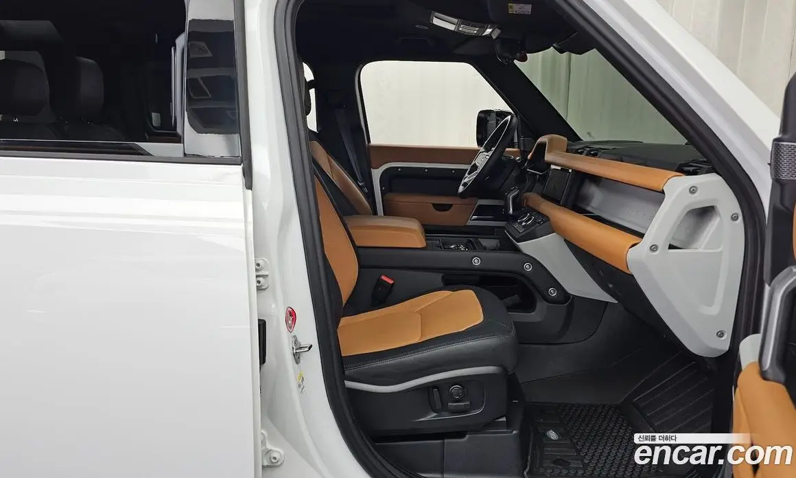 Land Rover Defender 2024 2.0 АКПП, фото 16