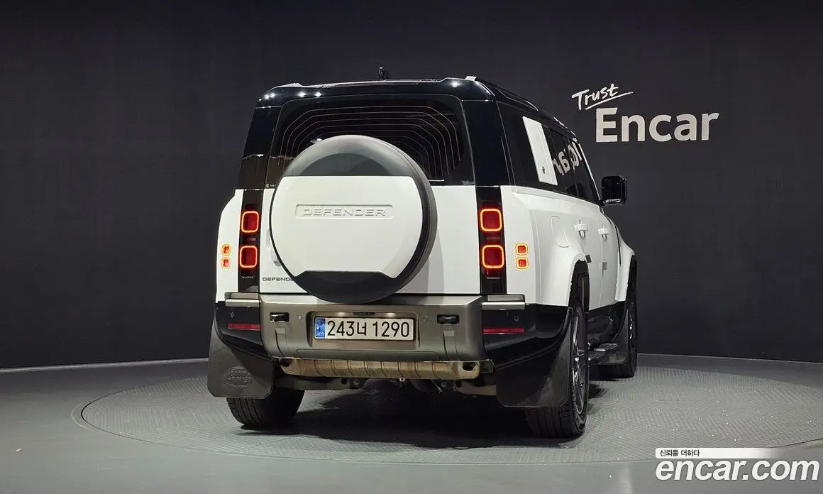 Land Rover Defender 2024 2.0 АКПП, фото 4