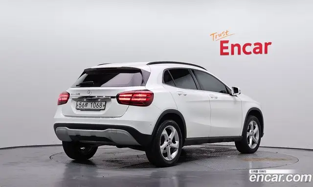 Mercedes-Benz GLA-Class 2019 2.0 АКПП, миниатюра 2 Mercedes-Benz GLA-Class 2019 2.0 АКПП, миниатюра 2