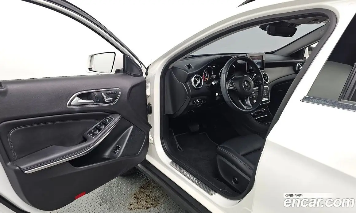 Mercedes-Benz GLA-Class 2019 2.0 АКПП, фото 13 Mercedes-Benz GLA-Class 2019 2.0 АКПП, фото 13