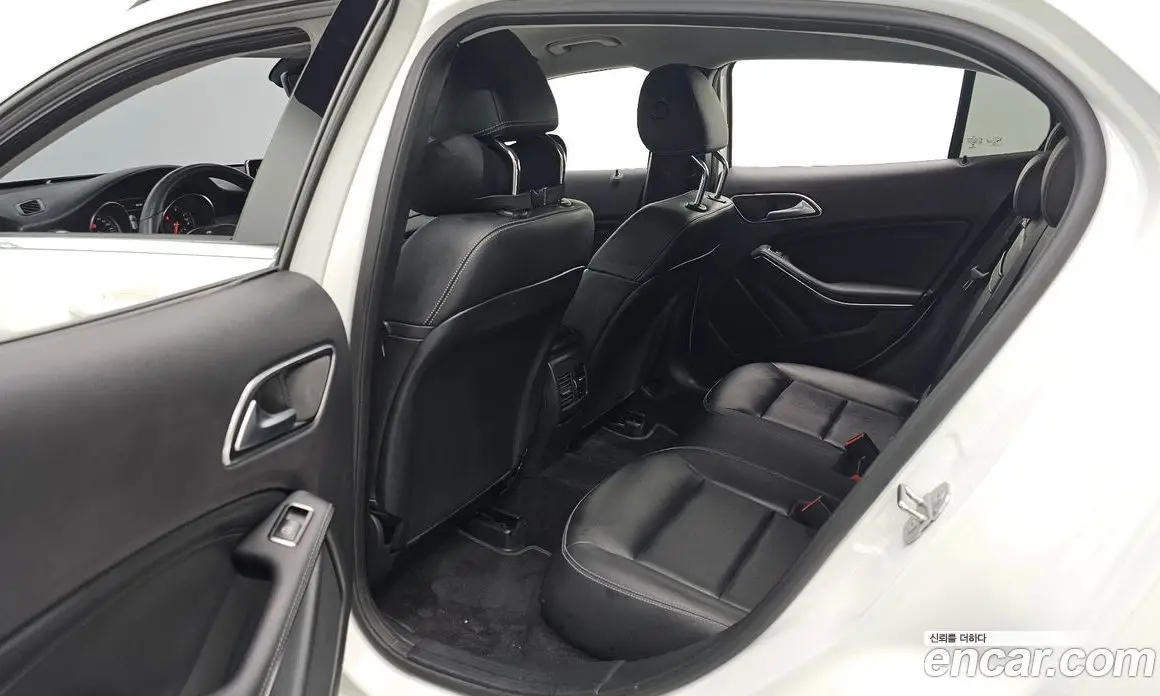 Mercedes-Benz GLA-Class 2019 2.0 АКПП, фото 18 Mercedes-Benz GLA-Class 2019 2.0 АКПП, фото 18
