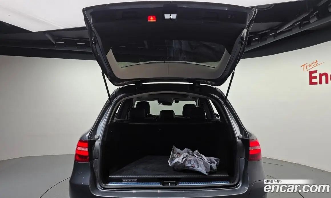 Mercedes-Benz GLC-Class 2018 2.0 АКПП, фото 19