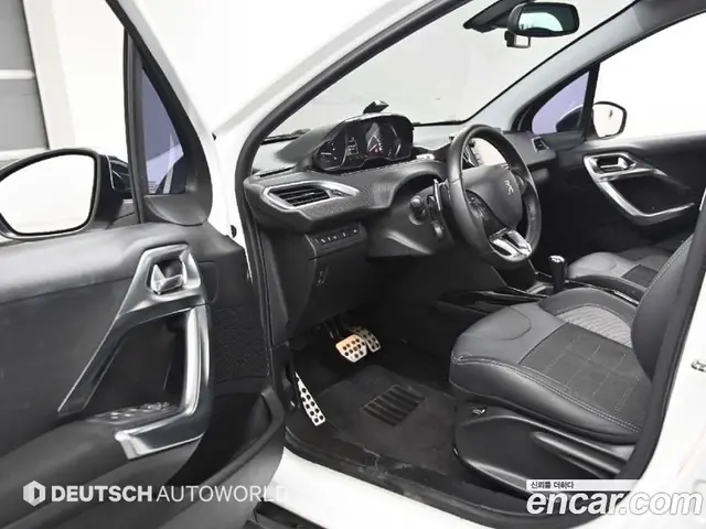 Peugeot 2008 2015 1.6 АКПП, миниатюра 11