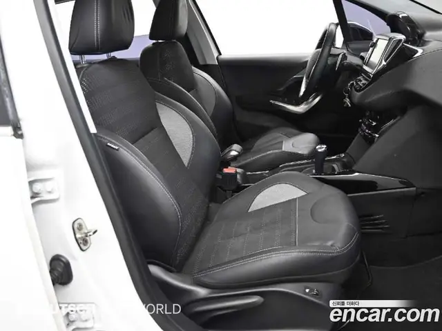 Peugeot 2008 2015 1.6 АКПП, миниатюра 10