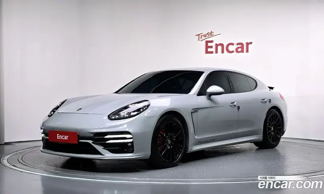 Porsche Panamera, 2012, 132 982 км