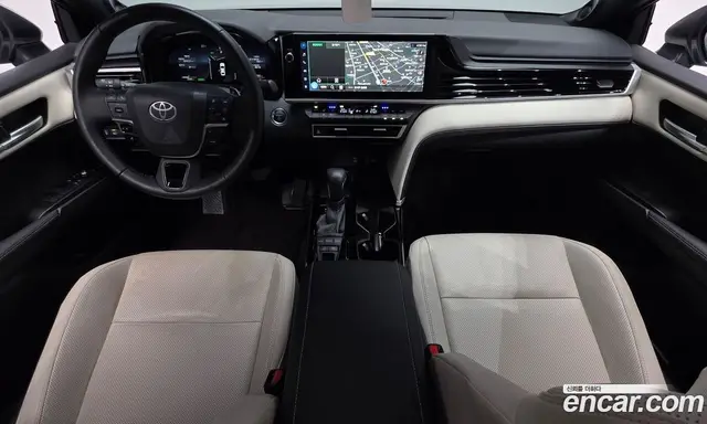 Toyota Camry 2025 2.5 АКПП, миниатюра 9