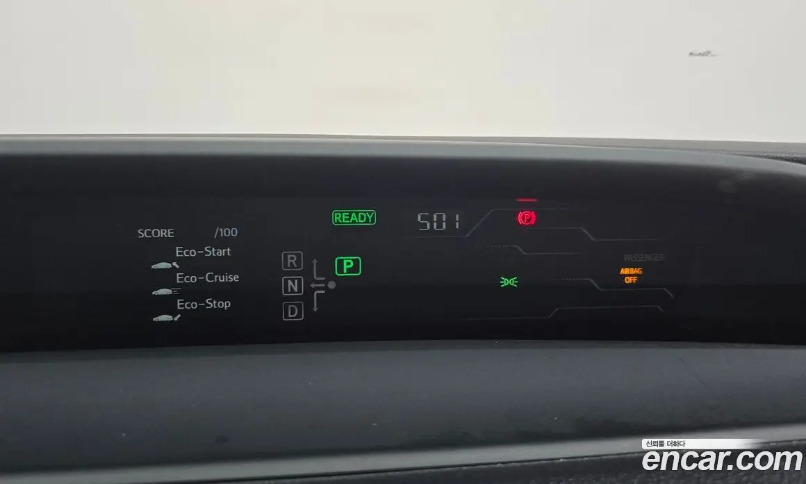 Toyota Prius 2017 1.8 АКПП, фото 17