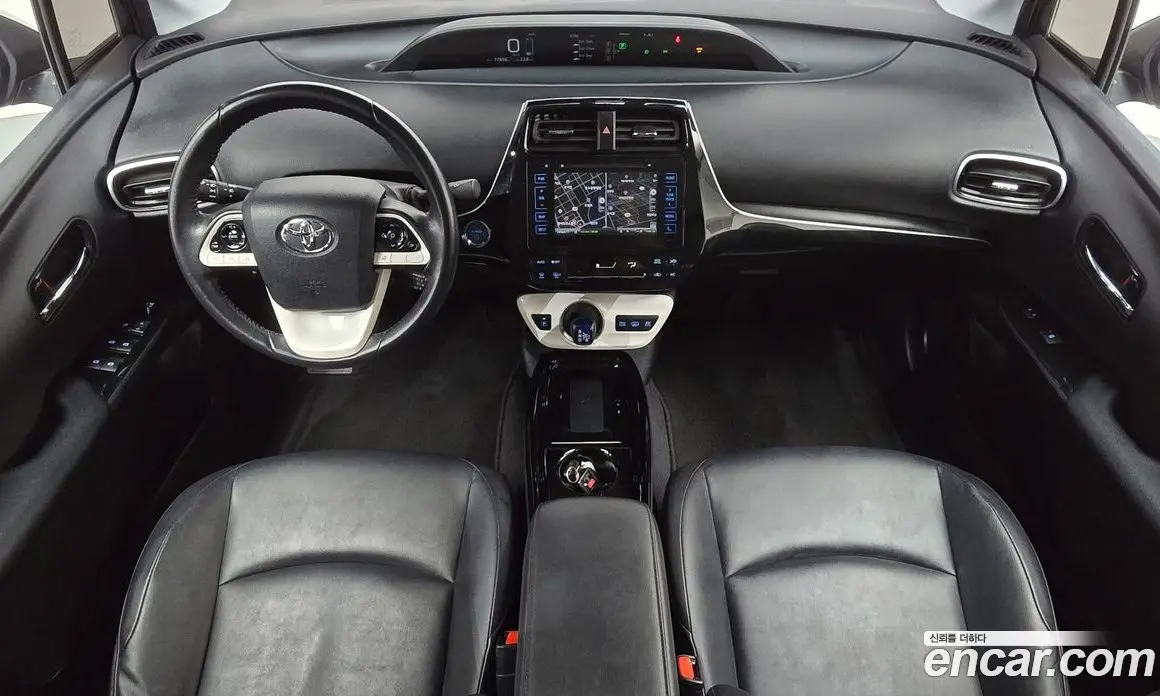 Toyota Prius 2017 1.8 АКПП, фото 7
