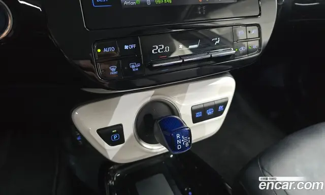 Toyota Prius 2017 1.8 АКПП, миниатюра 9