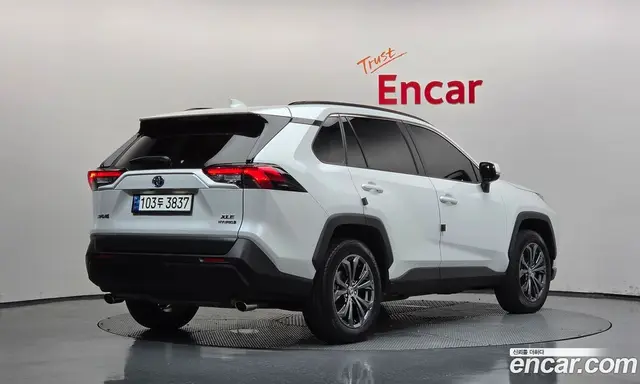 Toyota RAV4 2023 2.5 АКПП, миниатюра 2