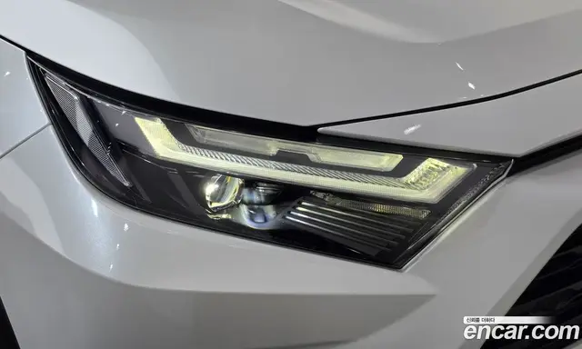 Toyota RAV4 2023 2.5 АКПП, миниатюра 8