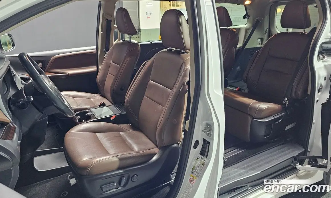 Toyota Sienna 2018 3.5 АКПП, фото 10