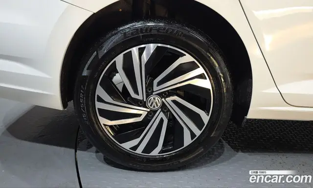 Volkswagen Jetta 2021 1.4 АКПП, миниатюра 4 Volkswagen Jetta 2021 1.4 АКПП, миниатюра 4